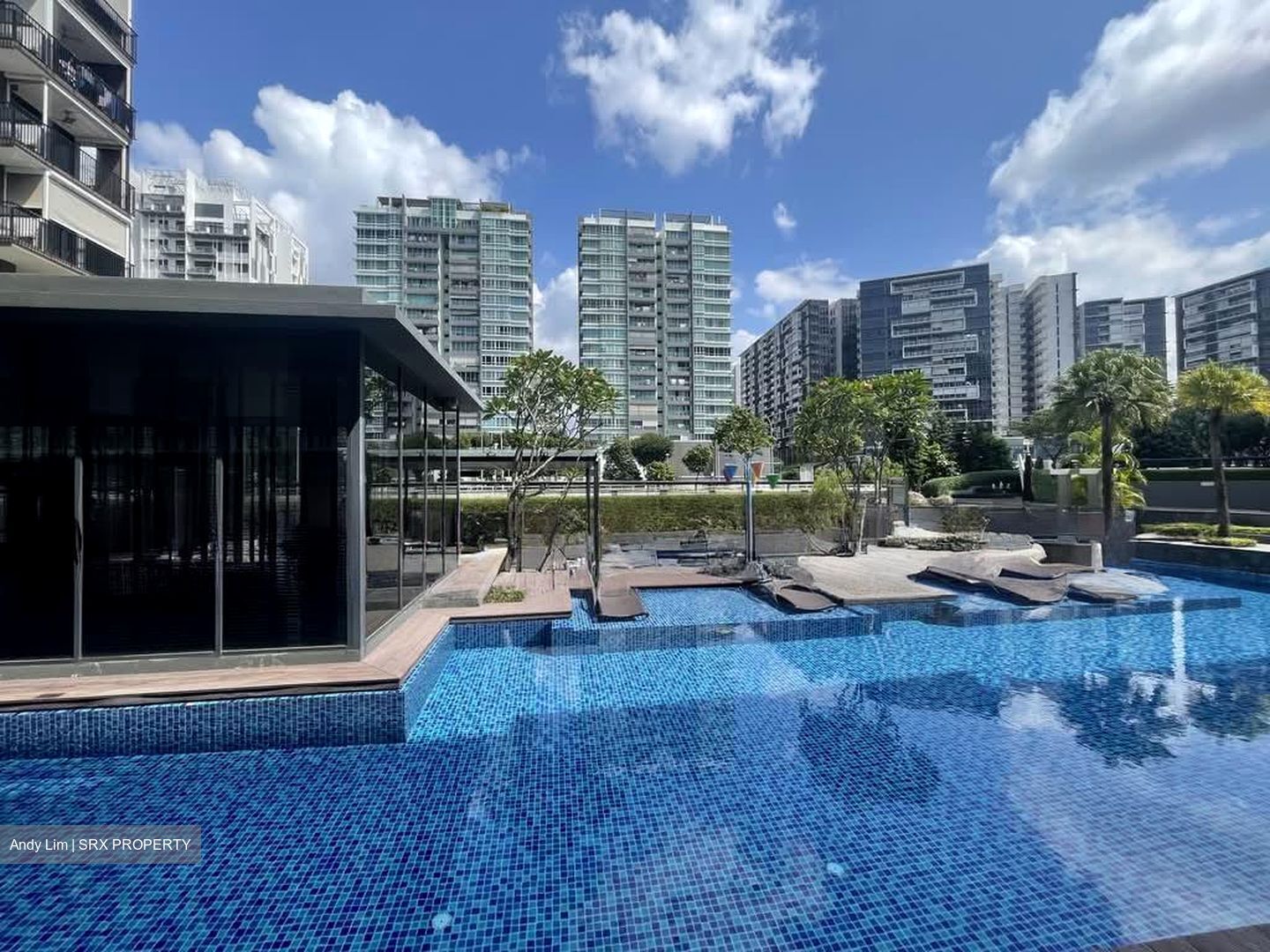 Sant Ritz (D13), Condominium #577222671